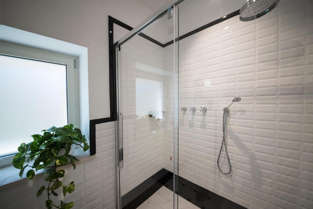 Giuliveto Bed And Breakfast Foligno Bagian luar foto